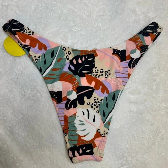 Forever 21 Bikini Bottom - Picture 2 of 3